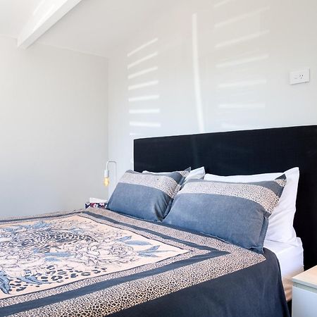 Classy Modern Unit Close To Airport, Shops And Bus Christchurch Luaran gambar